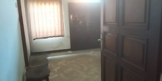 Dijual Rumah Semi Furnish di Jemursari Utara Surabaya Selatan - Thumbnail 2