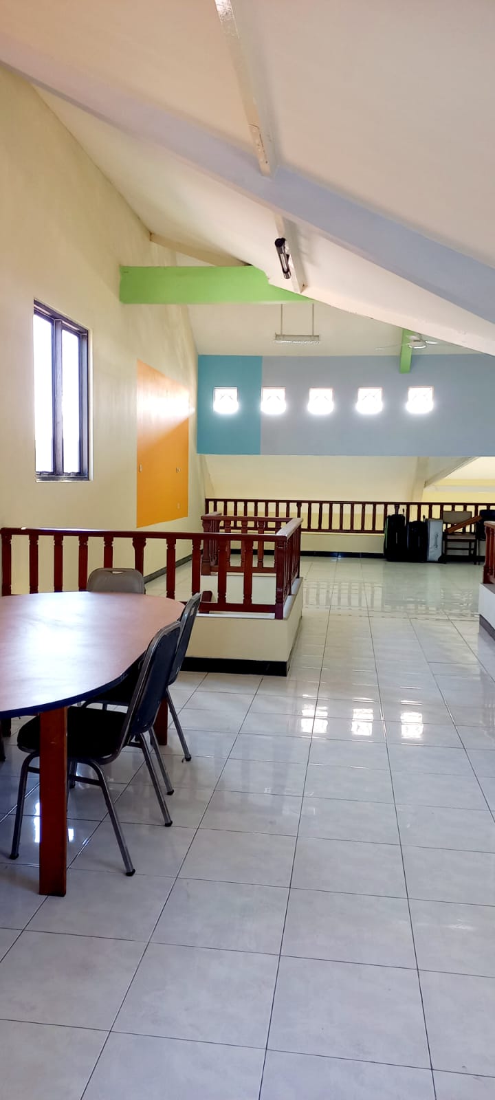 Jual Rumah Siap Huni 3 Lantai Murah Strategis Ngagel Jaya Selatan Surabaya - Image 1