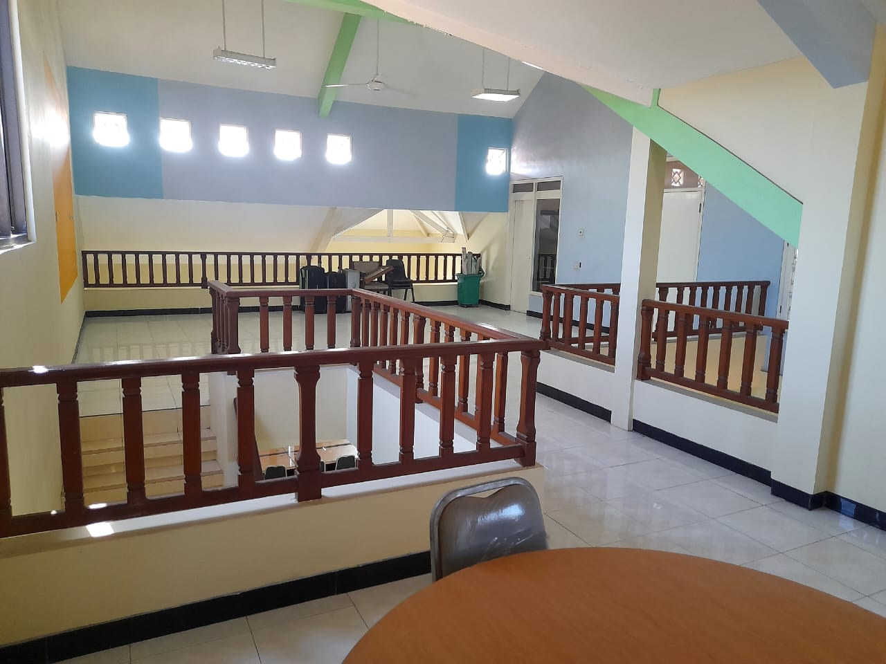 Jual Rumah Kantor 3 Lantai Murah Siap Pakai Strategis Ngagel Jaya Selatan Surabaya - Thumbnail 4