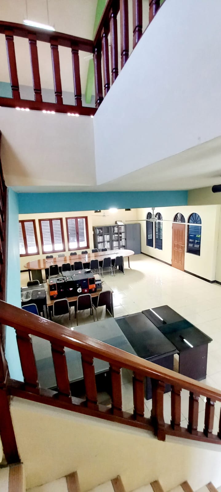 Jual Rumah Kantor 3 Lantai Murah Siap Pakai Strategis Ngagel Jaya Selatan Surabaya - Thumbnail 8