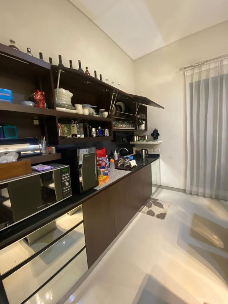 Jual Rumah Mewah 2 Lantai Raffles Garden Lokasi Strategis Surabaya Barat - Thumbnail 7