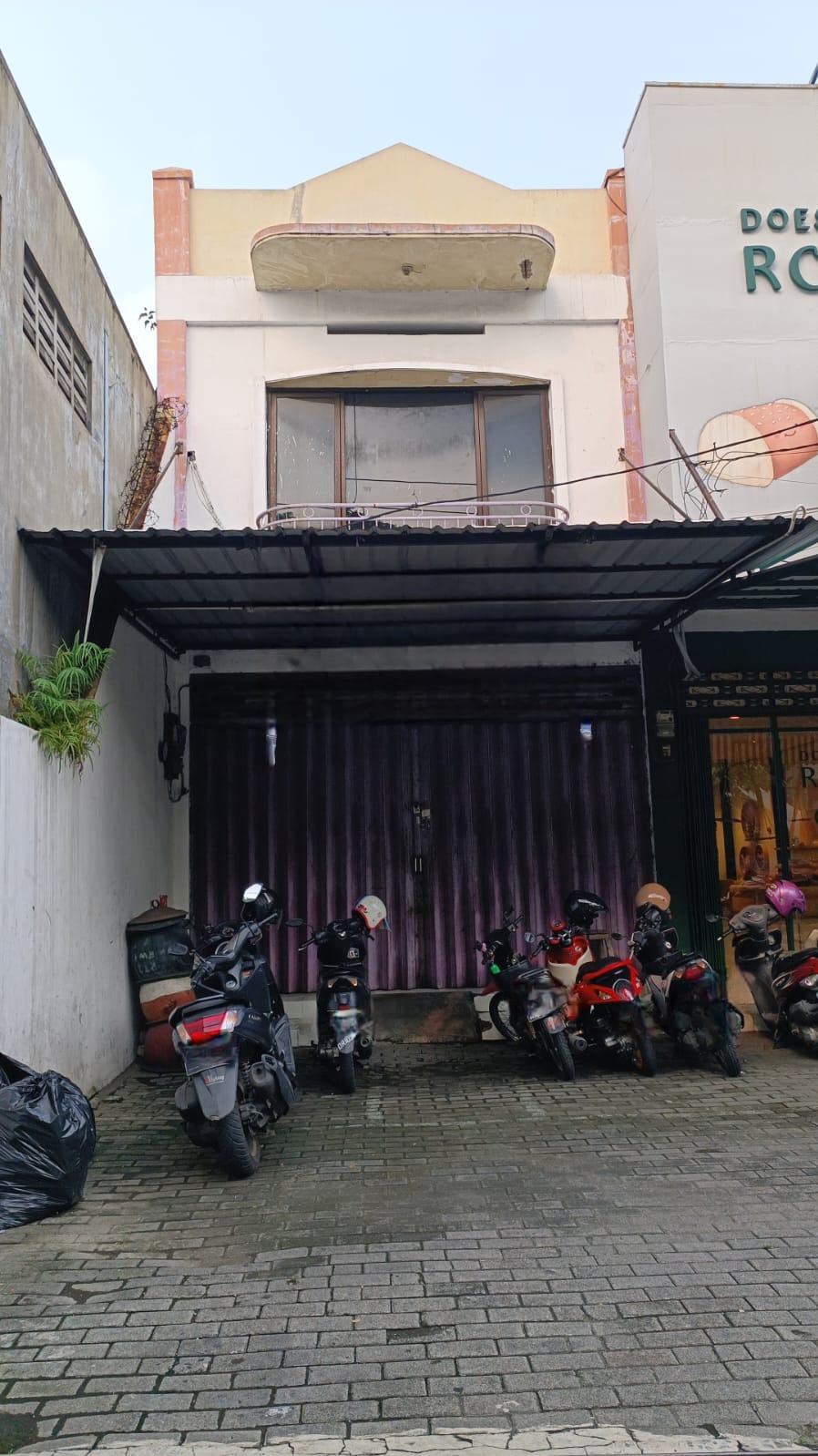 Disewakan Ruko Nol Jalan Raya Nginden Surabaya Timur - Image 1