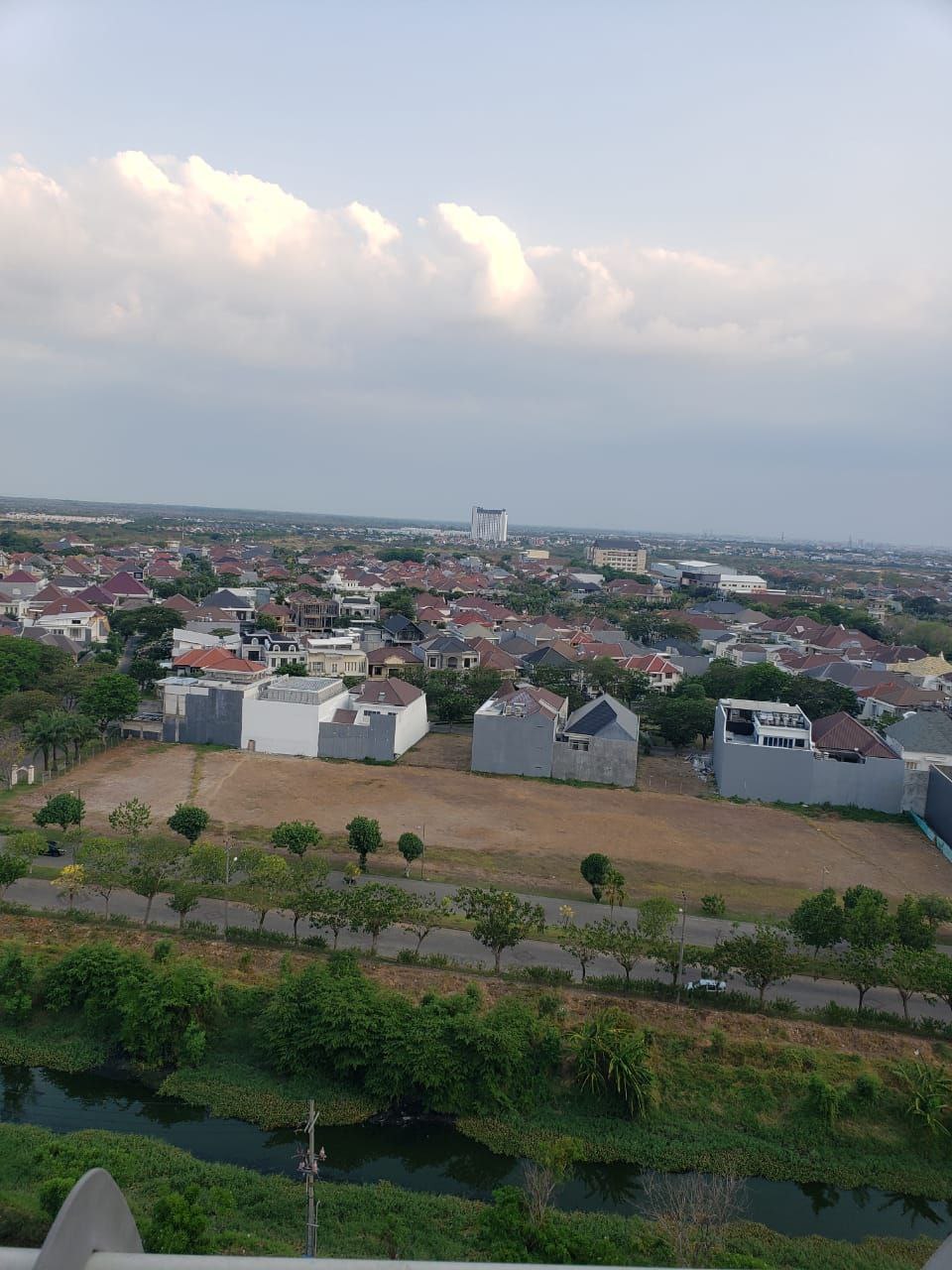 Dijual/Disewakan Unit Apartement Full Furnished di Educity Surabaya Timur - Thumbnail 3