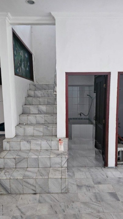 Jual Rumah 2 Lantai Murah Raya Tengger Kandangan Surabaya Barat - Thumbnail 4