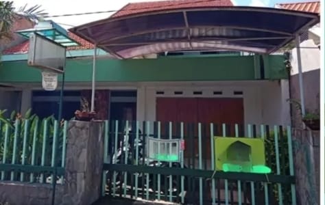 Dijual Rumah Strategis Lokasi di Karang Menur Surabaya Timur - Image 1