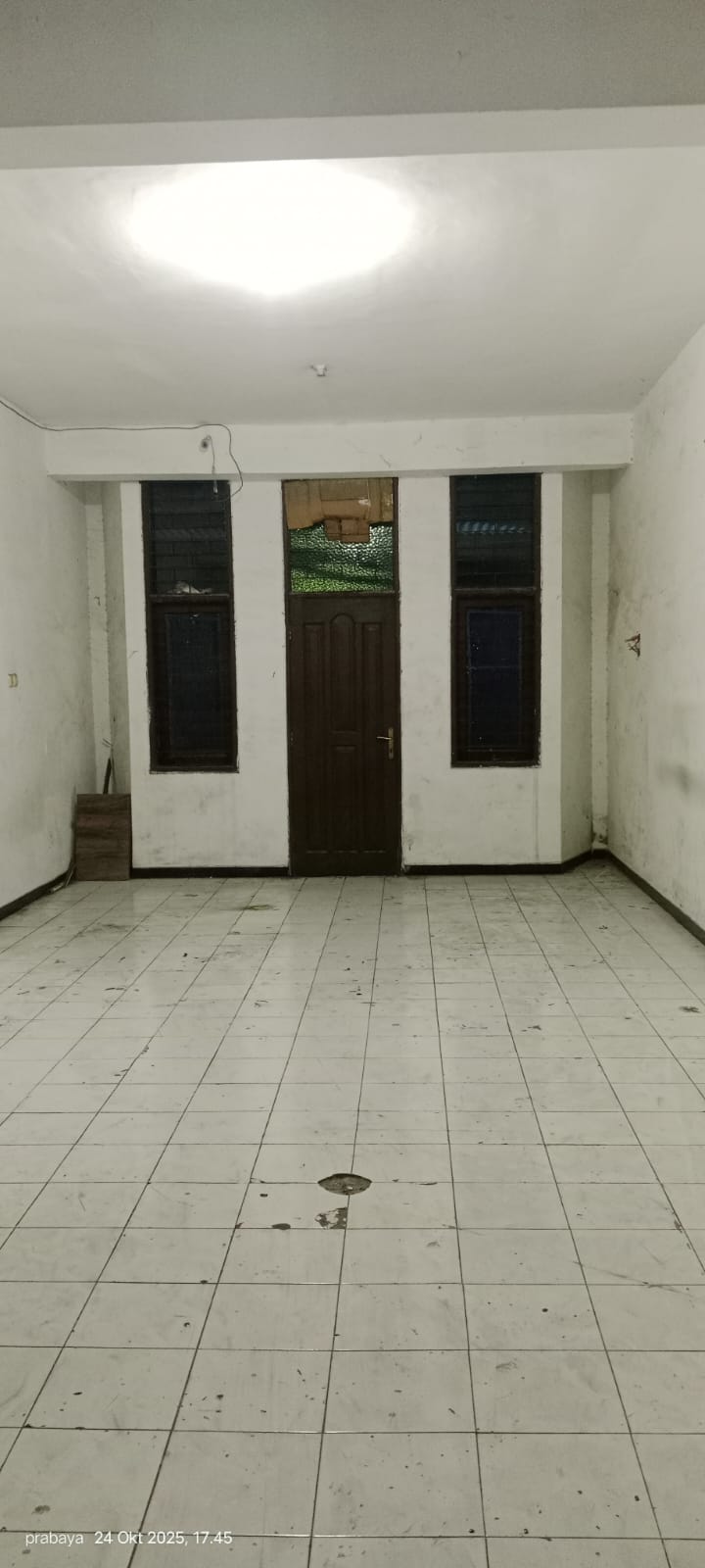 Jual Ruko 3 Lantai Strategis Murah Putro Agung Wetan Kenjeran Palace Surabaya - Thumbnail 4