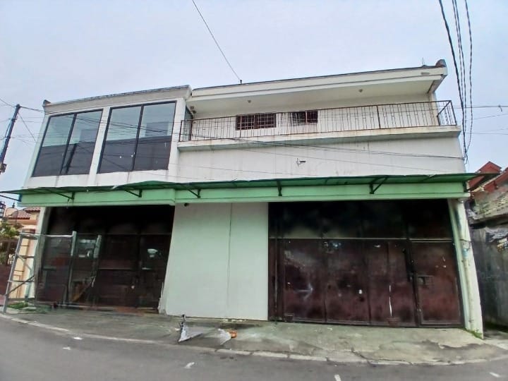 Dijual Rumah Siap Huni Lokasi Strategis di Surabaya Selatan - Image 1