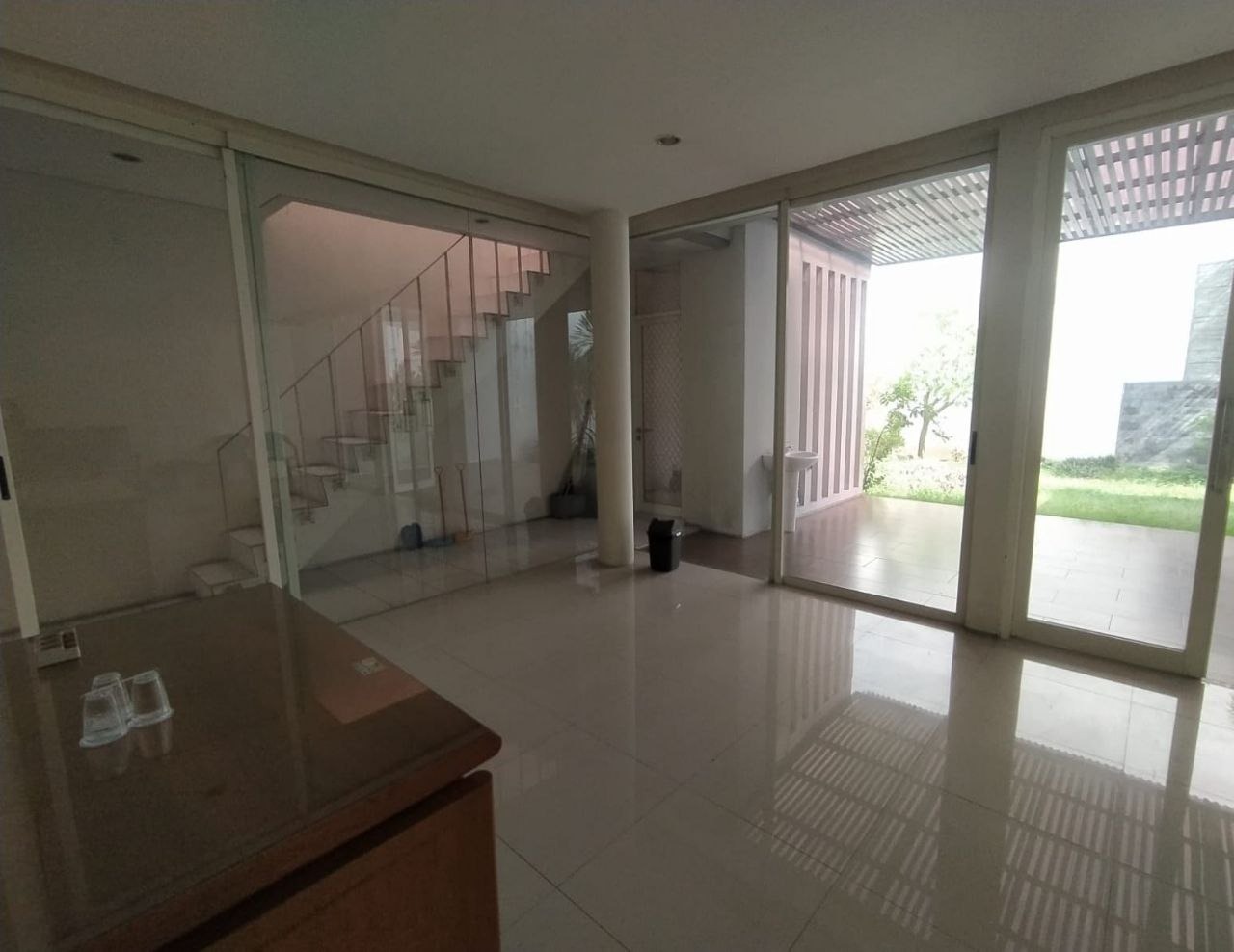 Jual Rumah Mewah Fasilitas Lengkap Royal Park Citraland Surabaya Barat - Thumbnail 3