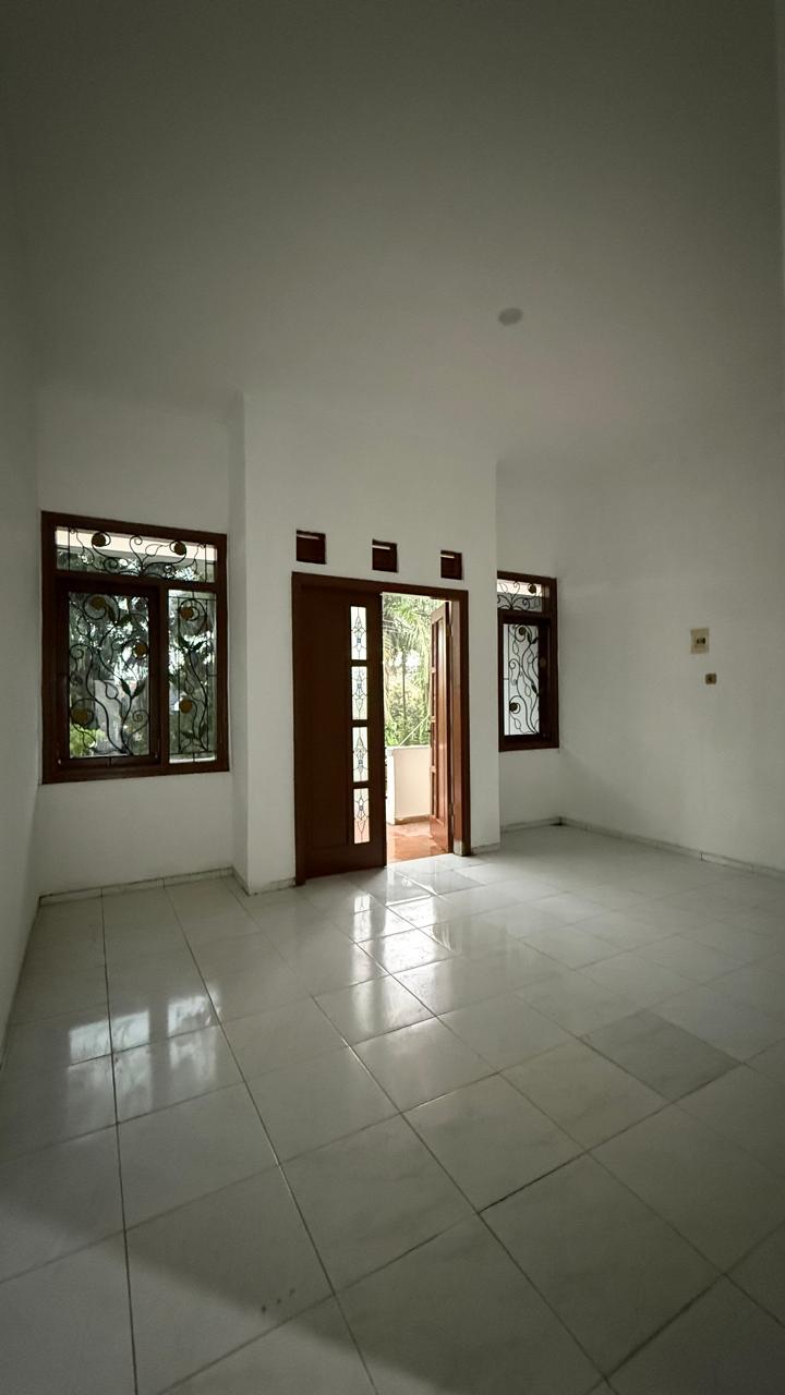 Jual Ruko 2 Lantai Permata Jingga Lokasi Komersial Strategis Malang - Thumbnail 2