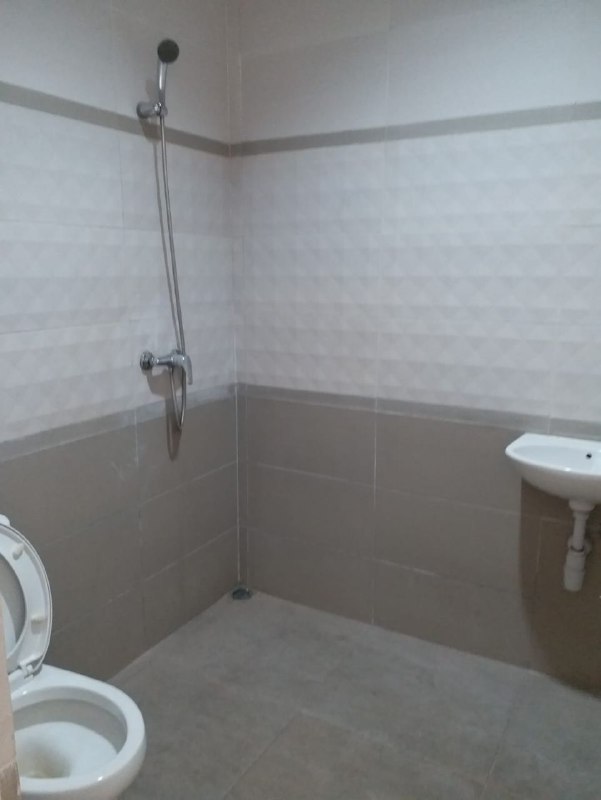 Dijual Ruko 3 Lantai Lokasi Strategis di Bratang Gede Surabaya Timur - Thumbnail 2