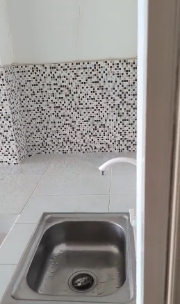 Dijual Apartemen 2 Kamar Strategis di Puncak CBD Surabaya Barat - Thumbnail 2