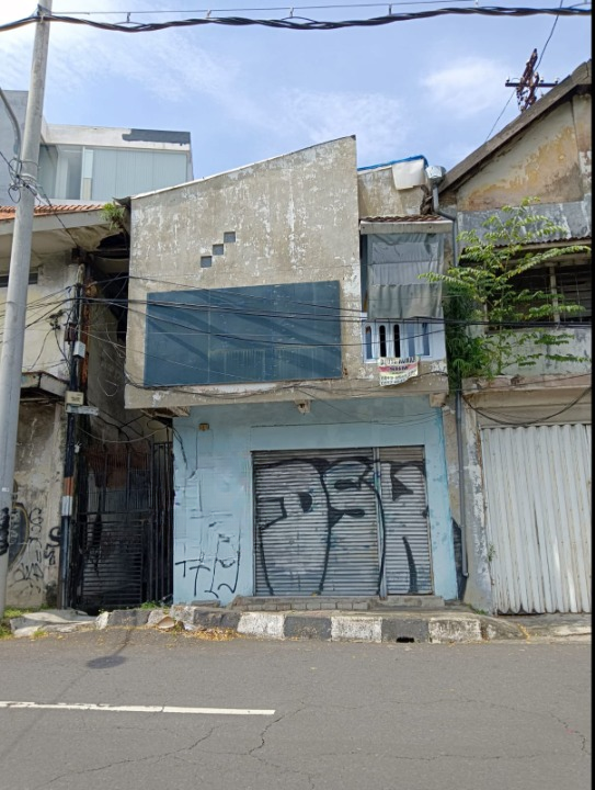 Jual Rumah Pusat Kota Murah Strategis Kramat Gantung Surabaya Pusat - Image 1