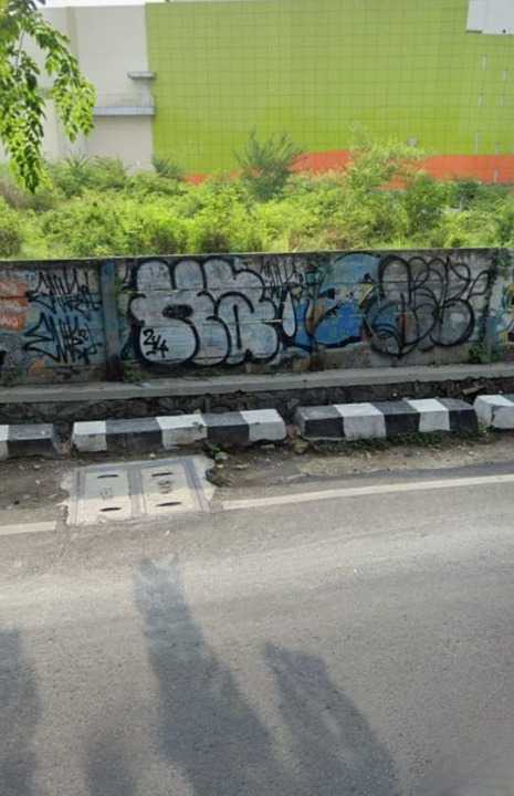 Disewakan Tanah Strategis Cocok Untuk Usaha di Jalan Sumatera Gresik - Image 1