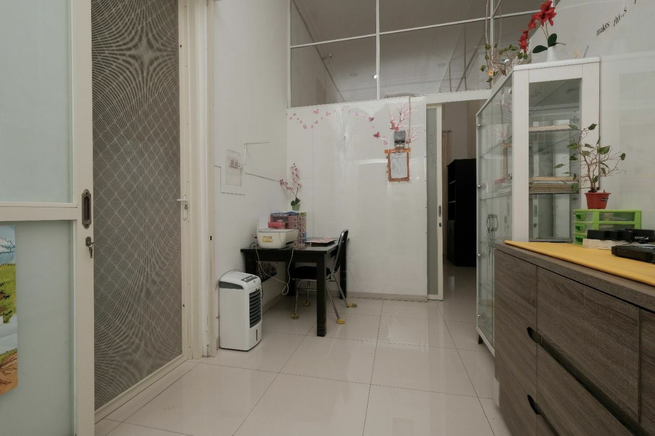 Dijual/Disewakan Rumah Cocok untuk Kantor Usaha ataupun Hunian Nirwana Eksekutif Surabaya Timur - Thumbnail 6