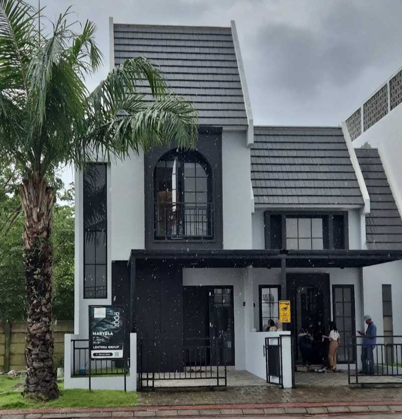 Dijual Rumah Baru Strategis di De Naila Park Tahap II Gresik - Image 1