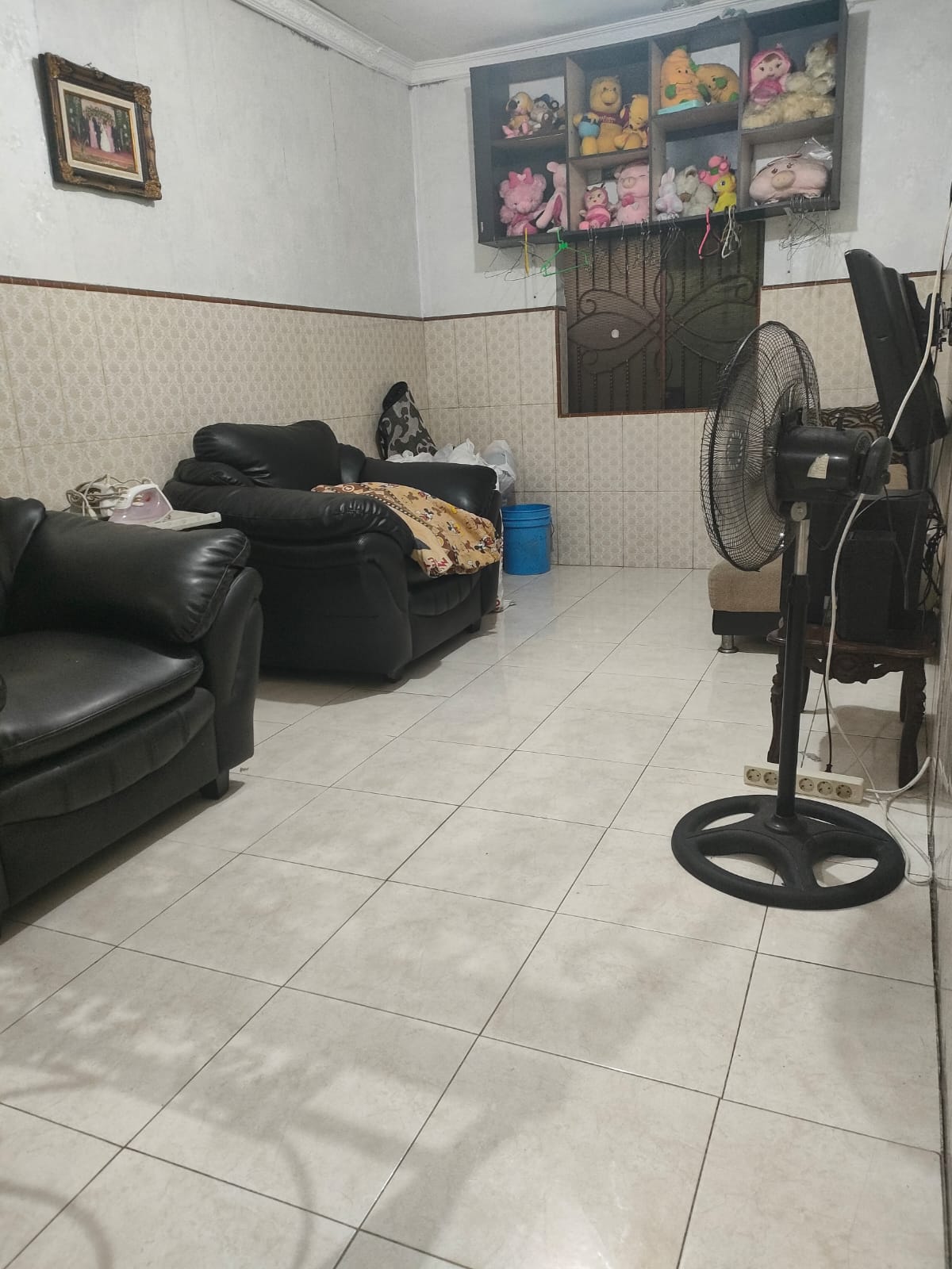 Dijual Cepat Rumah Siap Huni Lokasi Wedoro Regency Waru Sidoarjo - Thumbnail 3