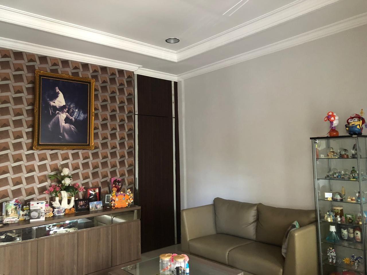 Jual Murah Rumah 2 Lantai Semi Furnish Alam Hijau Citraland Surabaya - Thumbnail 2