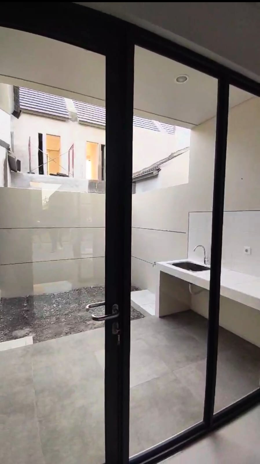 Jual & Sewa Rumah Baru 2 Lantai Opra City Gresik - Thumbnail 7