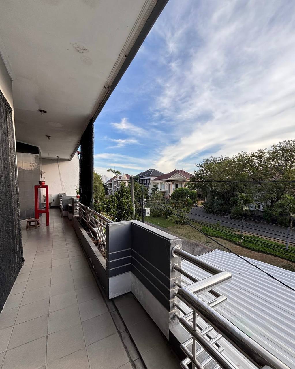 Dijual Rumah Mewah Kawasan Elit Araya Galaxy Bumi Permai Tahap 1 - Thumbnail 5