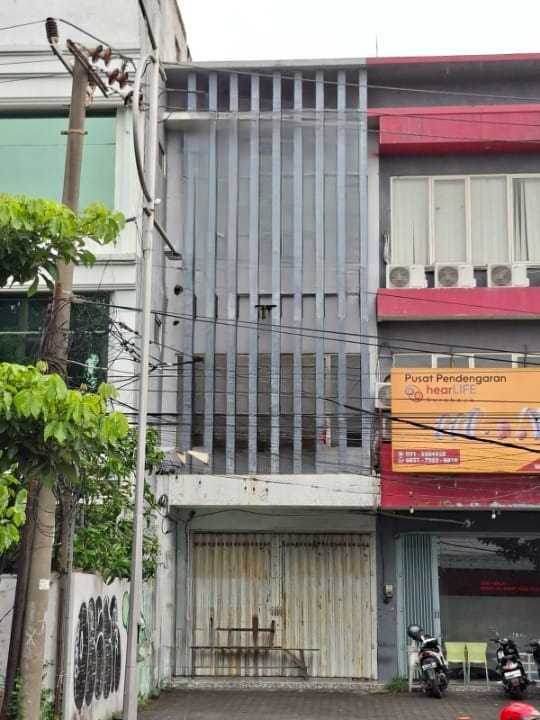 Dijual Ruko 3 Lantai Siap Huni Lokasi Strategis Jalan Bogowonto Surabaya Pusat - Thumbnail 2