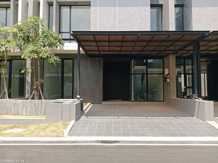 Disewakan Rumah Eksklusif di Kawasan Premium District 9 Thomson Citraland Surabaya Barat - Thumbnail 7