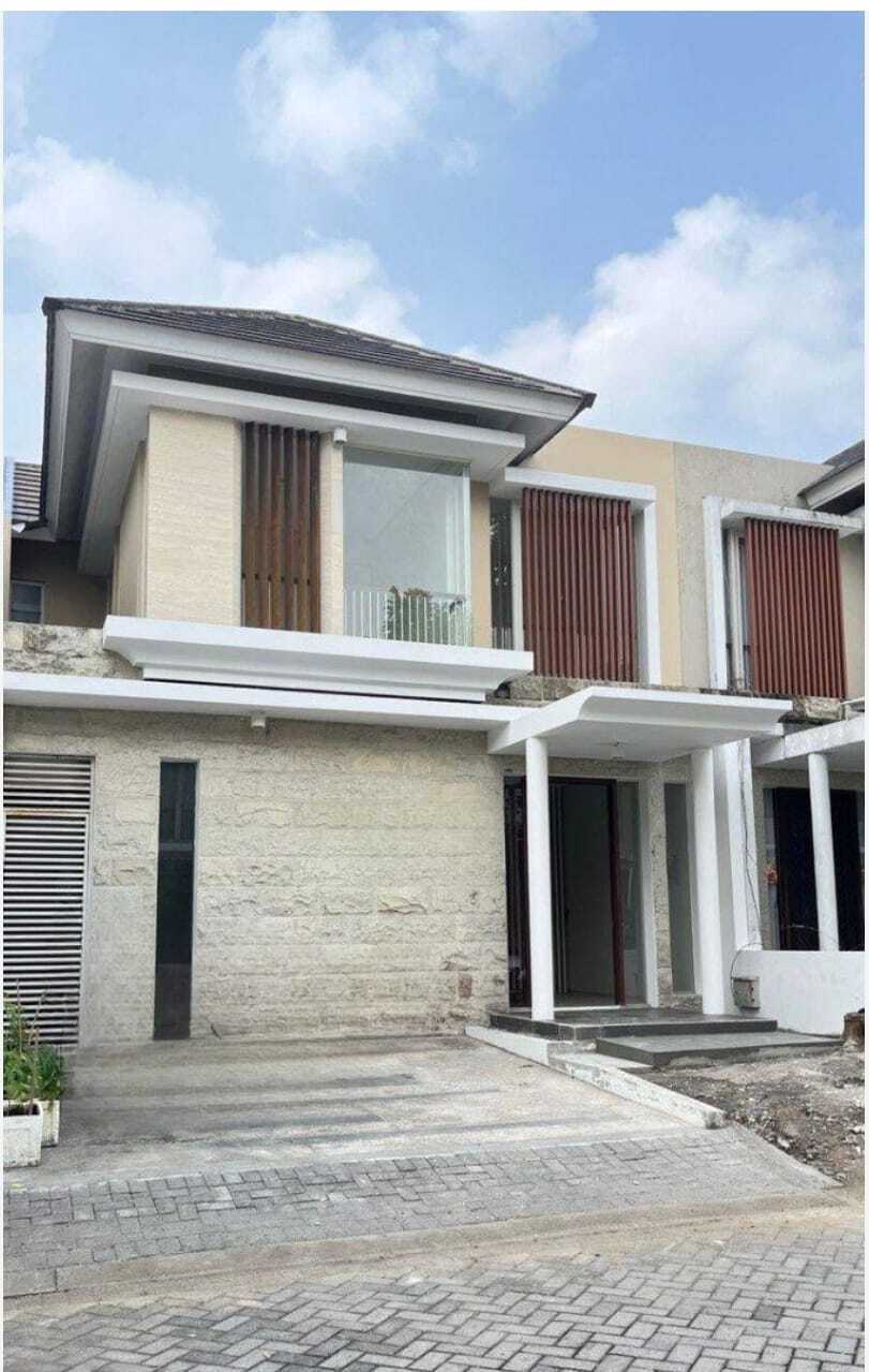 Dijual Rumah di Citraland Greenlake Wiyung Surabaya Barat - Thumbnail 8