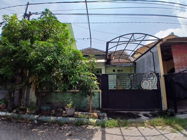 Dijual Rumah Nyaman di Griya Benowo Indah Surabaya Barat - Image 1