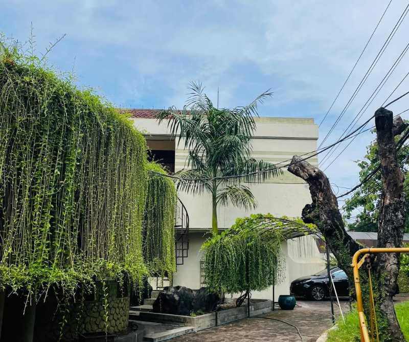 Dijual Rumah Strategis Siap Huni di Tambaksari Surabaya Timur - Image 1