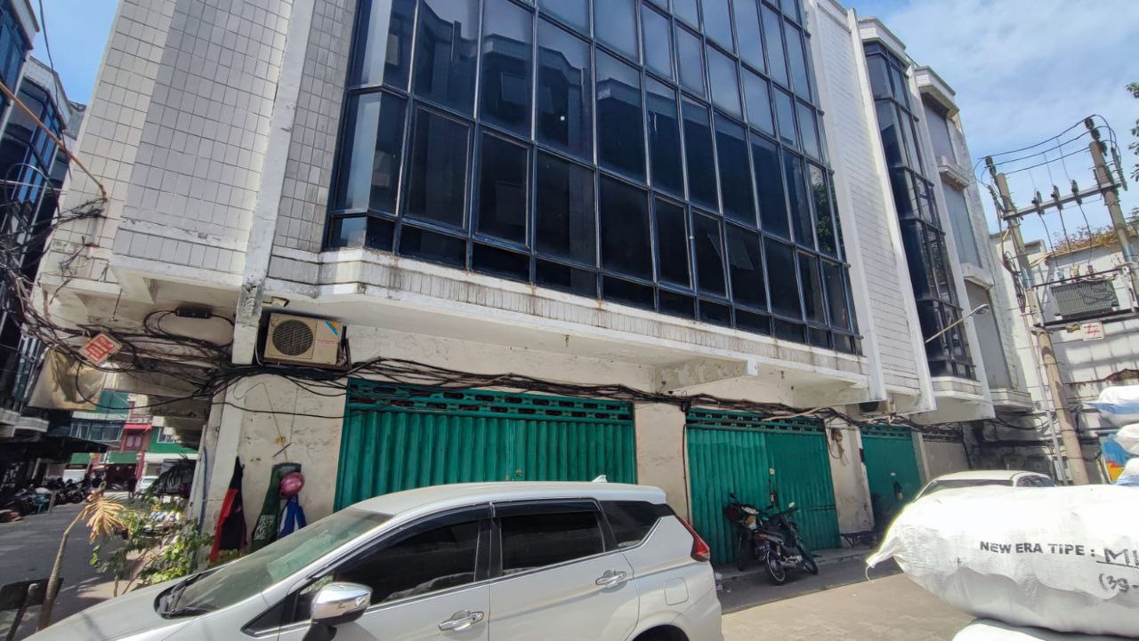 Dijual Ruko Strategis 4 Lantai di Kembang Jepun Surabaya Utara - Thumbnail 6