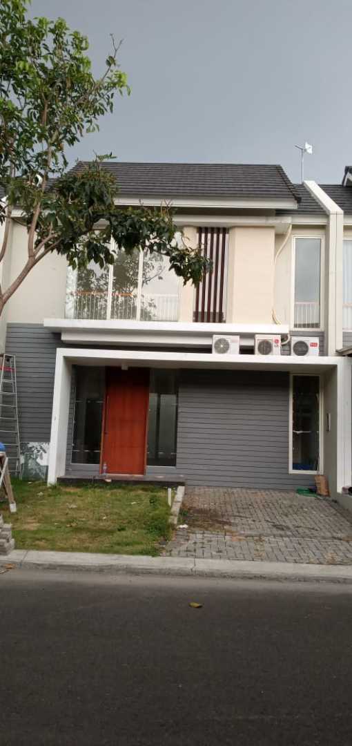 Dijual Rumah Lokasi Strategis di Northwest Park Citraland Surabaya Barat - Image 1
