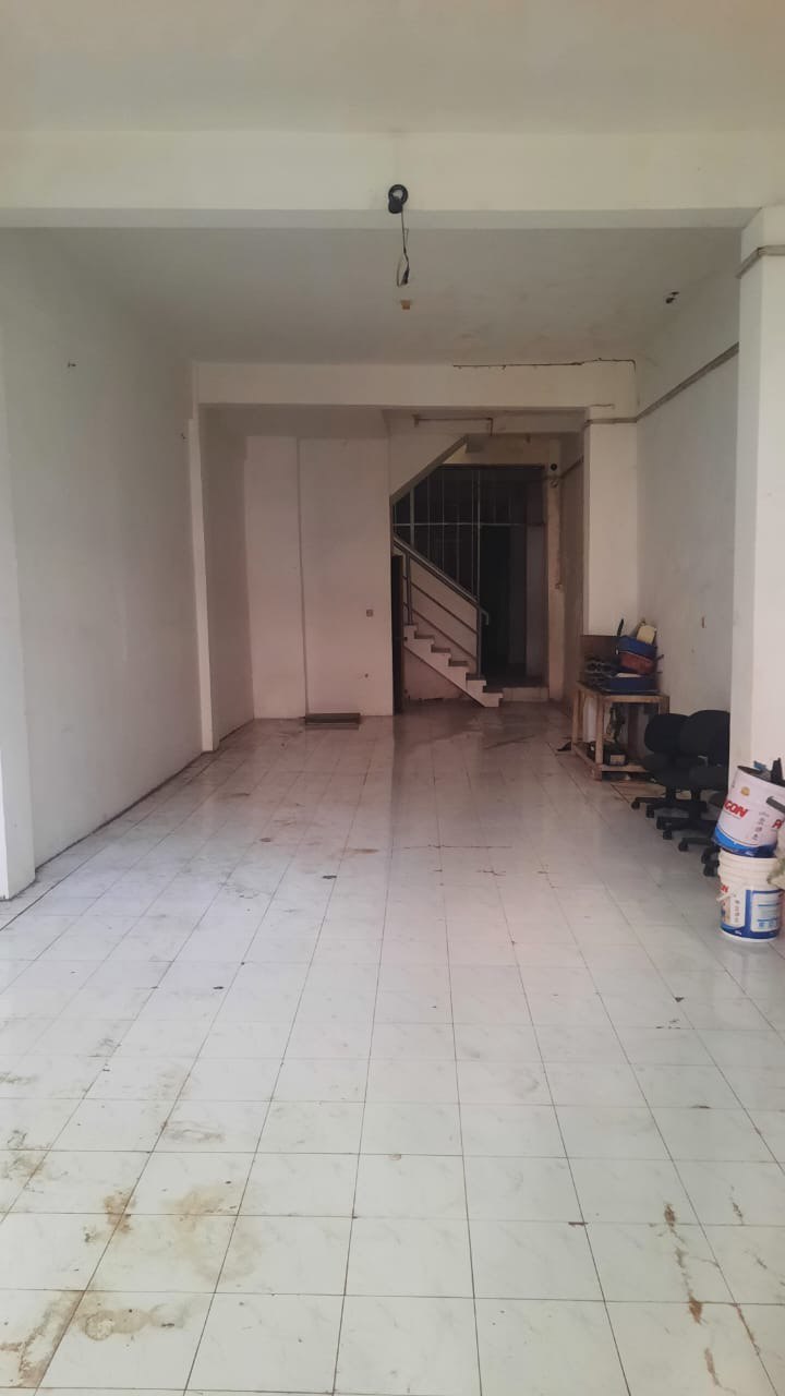 Dijual Ruko 3 Lantai Strategis di Raya Dupak Bestland Surabaya Pusat - Thumbnail 2