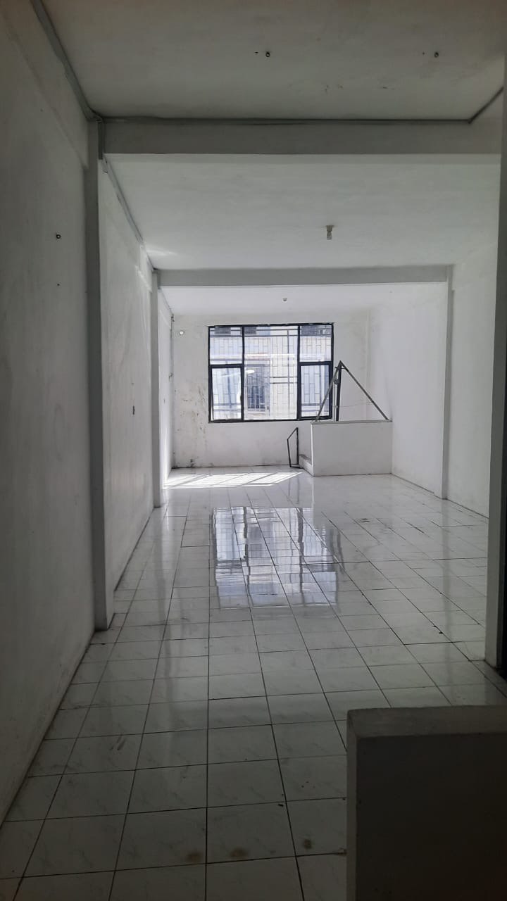 Dijual Ruko 3 Lantai Strategis di Raya Dupak Bestland Surabaya Pusat - Thumbnail 4