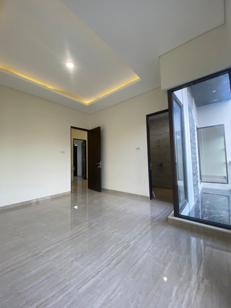 Dijual Cepat Rumah Baru Minimalis Citraland Utama Dekat Gwalk Pakuwon Indah - Thumbnail 3