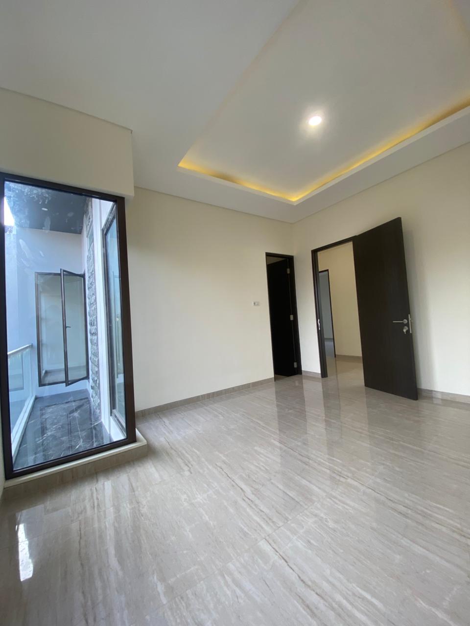 Dijual Rumah Baru Minimalis Dekat Gwalk Pakuwon Citraland Utama Surabaya Barat - Thumbnail 3