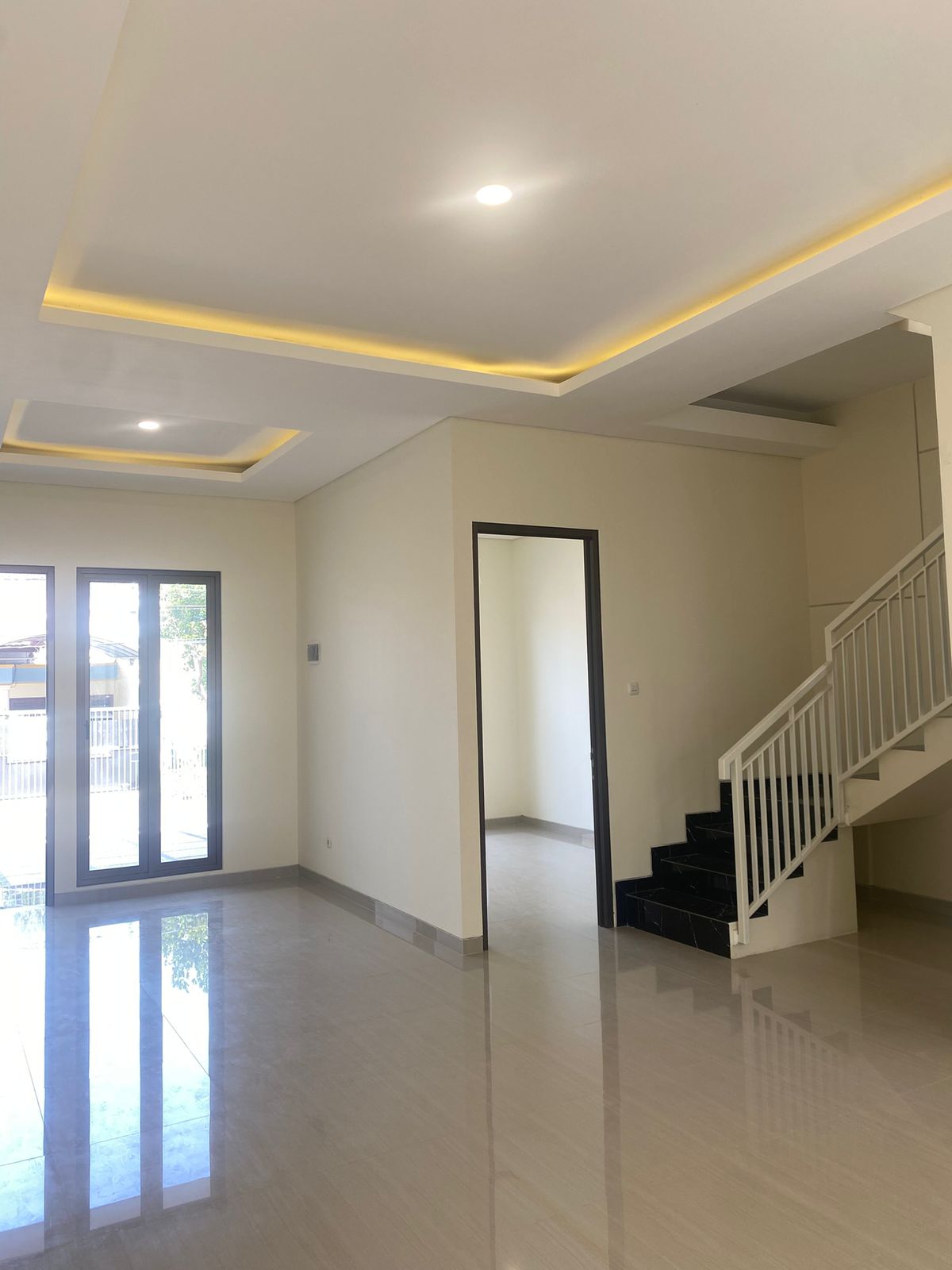 Dijual Rumah Baru Minimalis Baruk Tengah 10 Menit dari Galaxy Mall Surabaya Timur - Thumbnail 5