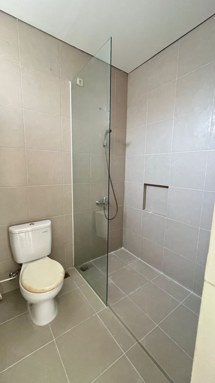 Dijual Rumah Greenlake, Wiyung Citraland Surabaya Barat - Thumbnail 7