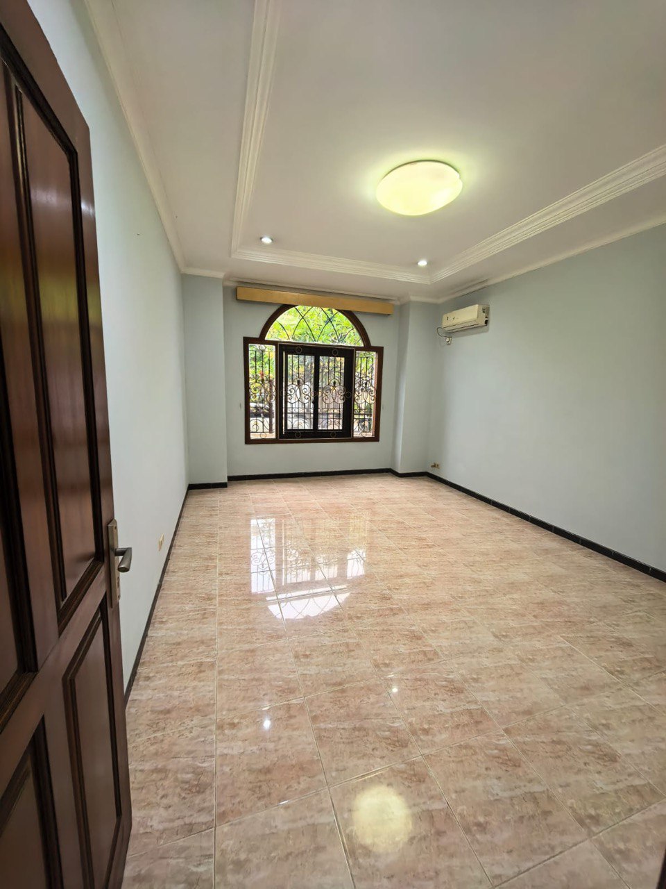 Dijual Rumah Renovasi Seperti Baru Elit di Villa Bukit Mas Surabaya Barat - Thumbnail 5
