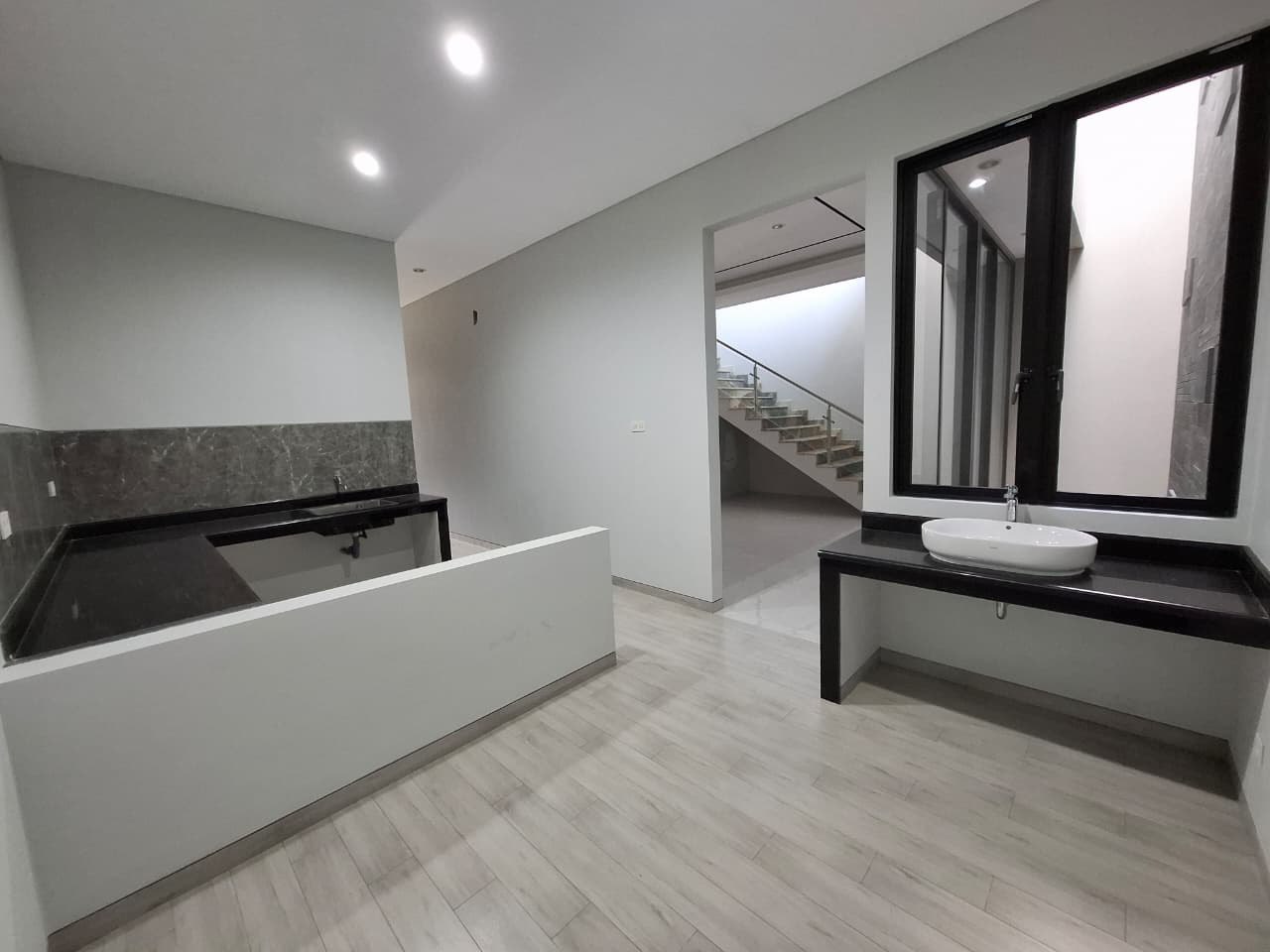 Dijual Rumah Baru Gress Model Minimalis Citraland Surabaya Barat - Thumbnail 2