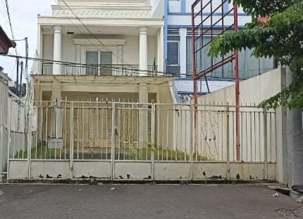 Dijual / disewakan Rumah Usaha 2 Lantai di Raya Menganti Surabaya Barat - Image 1
