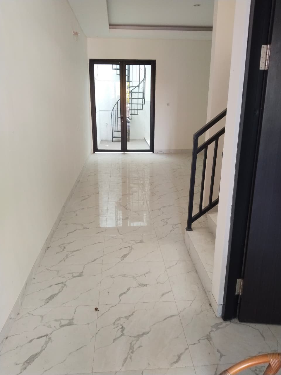 Dijual Rumah Baru 2 Lantai di Semolowaru Tengah Surabaya Timur - Thumbnail 6