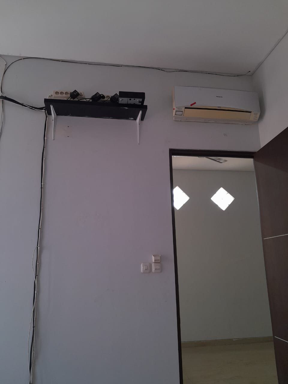 Disewakan Ruko 3 Lantai Siap Pakai di Ploso Surabaya Timur - Thumbnail 4