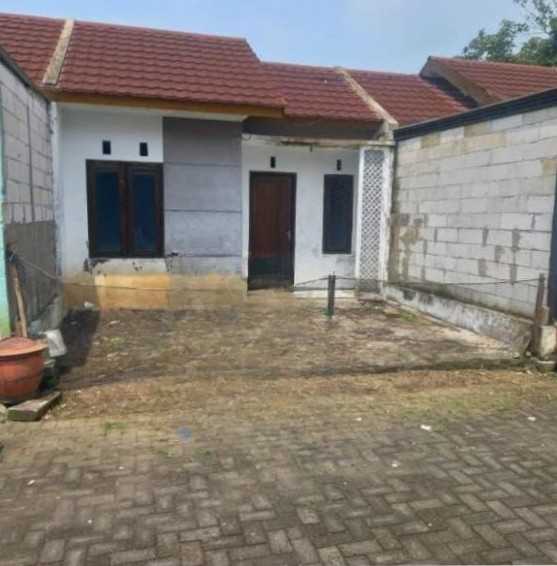 Dijual/Take Over Rumah Terawat di Telaga Asri Residence Malang - Image 1