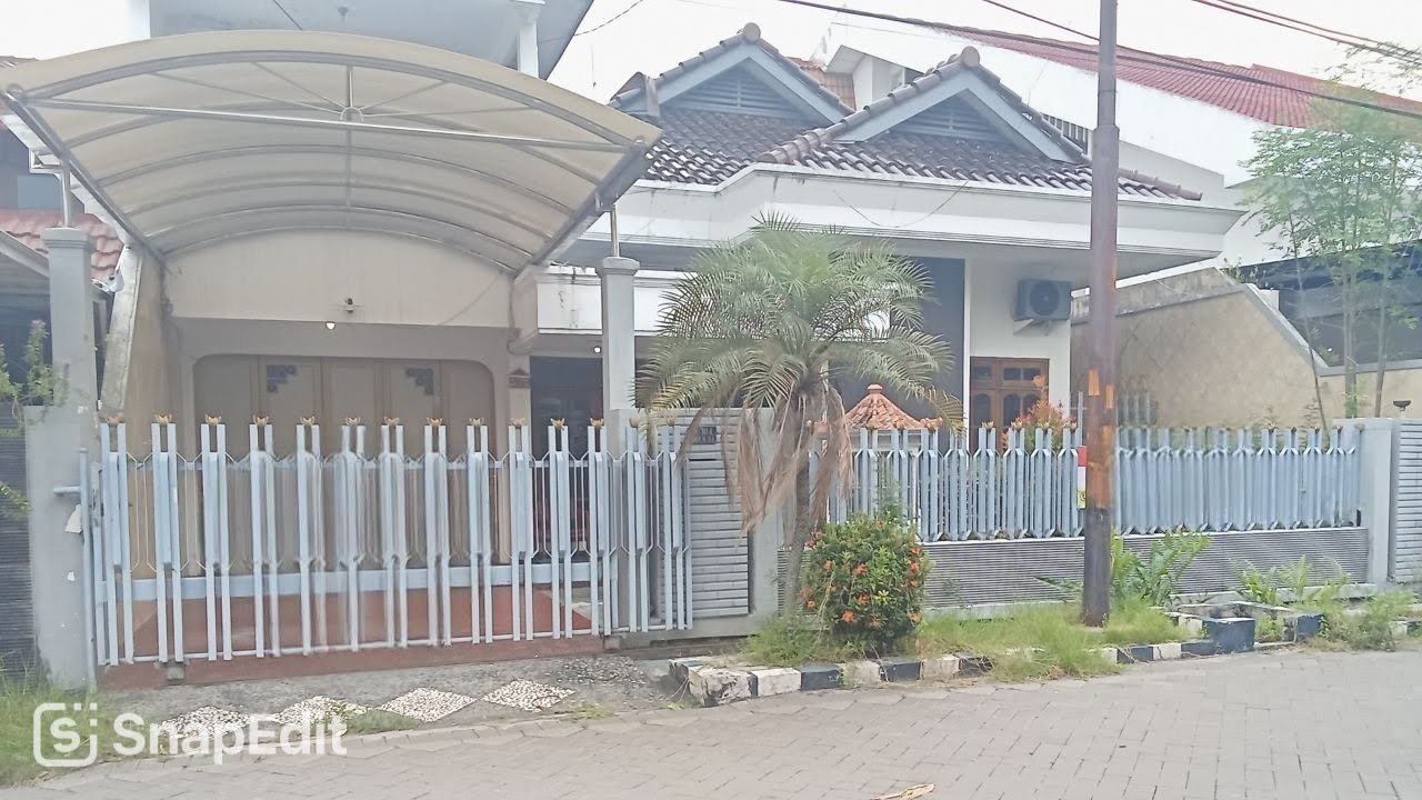 Dijual Rumah Mewah di Dharmahusada Indah Barat Surabaya Timur - Image 1