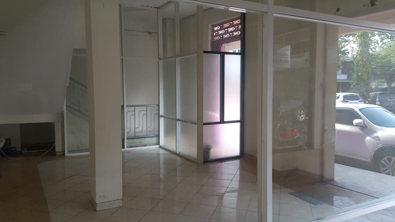 Dijual/Disewakan Ruko Lokasi Strategis di Rungkut Megah Raya Surabaya Timur - Thumbnail 3