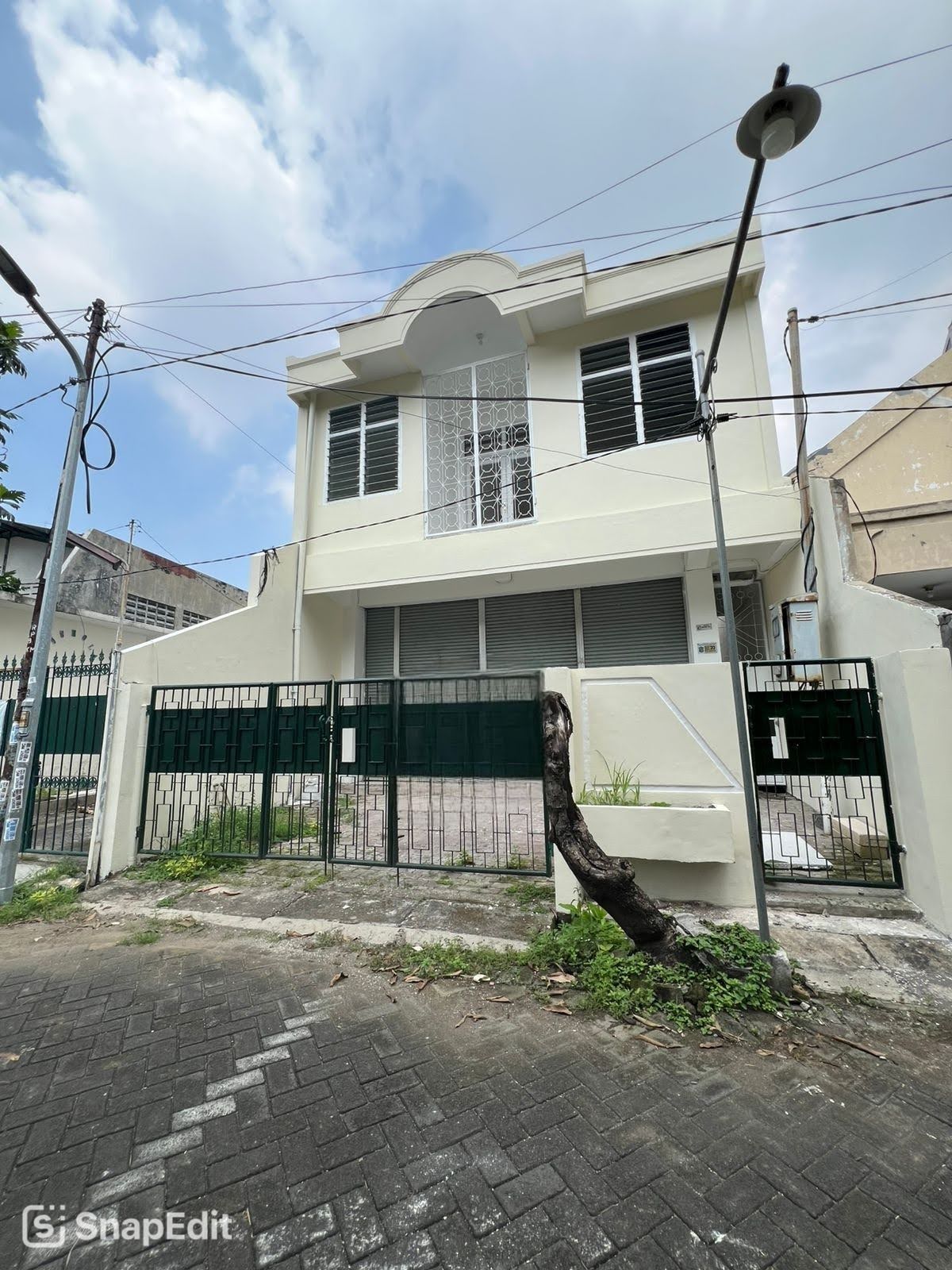 Dijual Rumah Toko di Kawasan Gubeng Kertajaya Surabaya Timur Lokasi Strategis - Image 1
