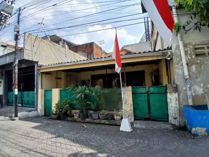 Dijual Rumah Strategis di Gubeng Surabaya Pusat - Image 1