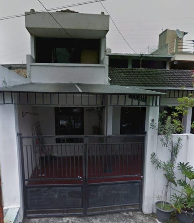 Jual Rumah Nyaman Darmo Indah Barat Surabaya Barat - Image 1