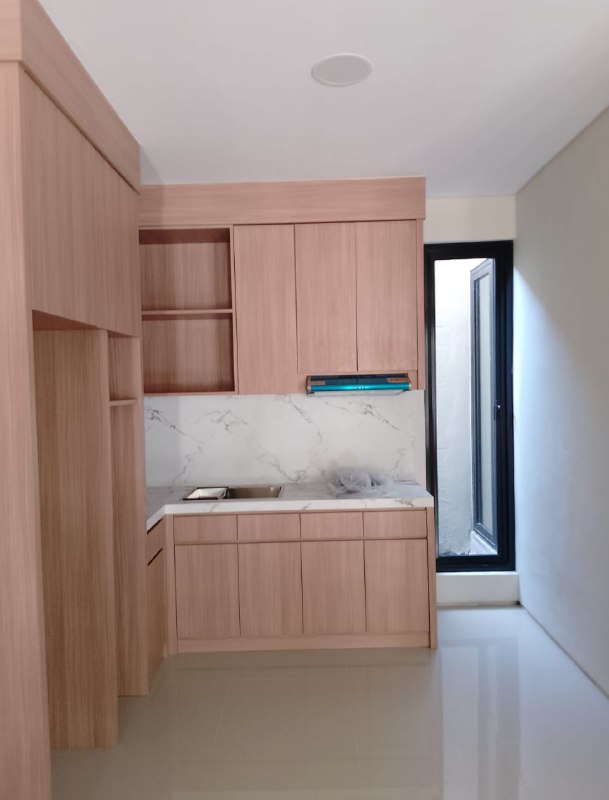 Dijual Rumah Siap Huni di Citraland Surabaya Barat - Thumbnail 3