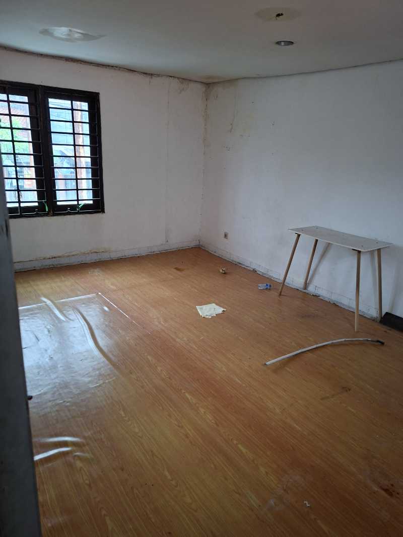 Dijual/Disewakan Rumah Usaha Hook di Nol Jalan Adityawarman Surabaya Selatan - Thumbnail 5