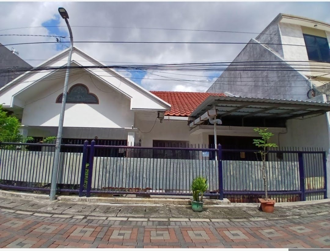 Dijual Butuh Cepat Rumah Strategis di Ploso Timur Surabaya Timur - Image 1